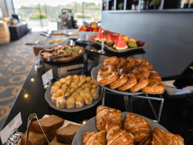 Advent Calendar - Day 6 2025 | Buffet Breakfast for 2 save $16.50!